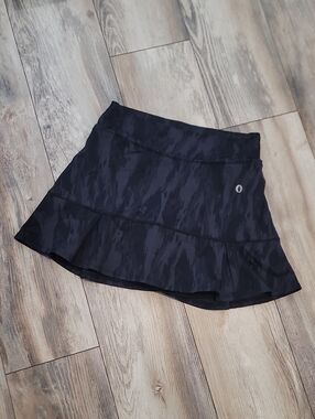 EUC Dona Jo Tennis Skirt